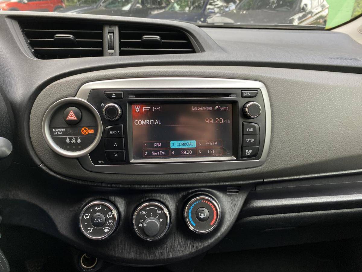 toyota-yaris-2014-gasolina-998cc