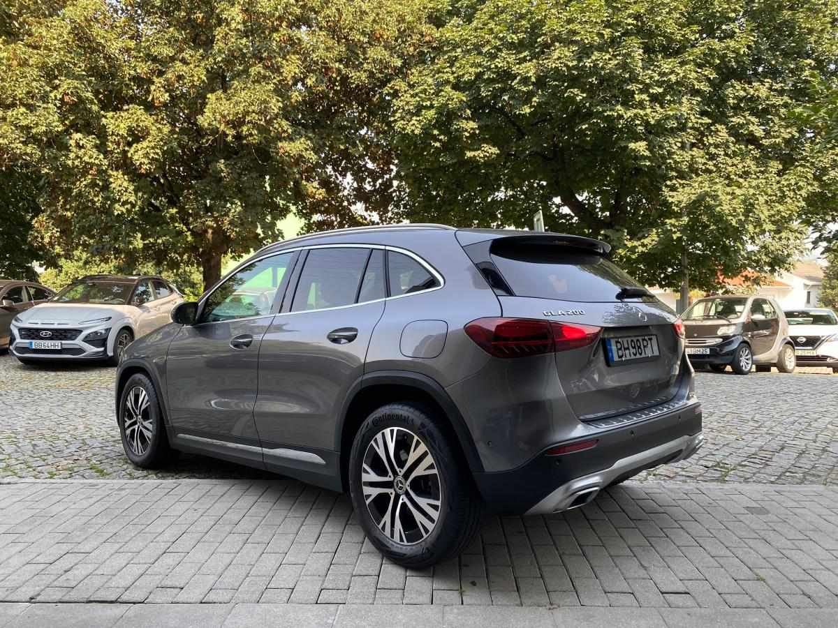 mercedes-benz-gla-2024-gasolina-1332cc