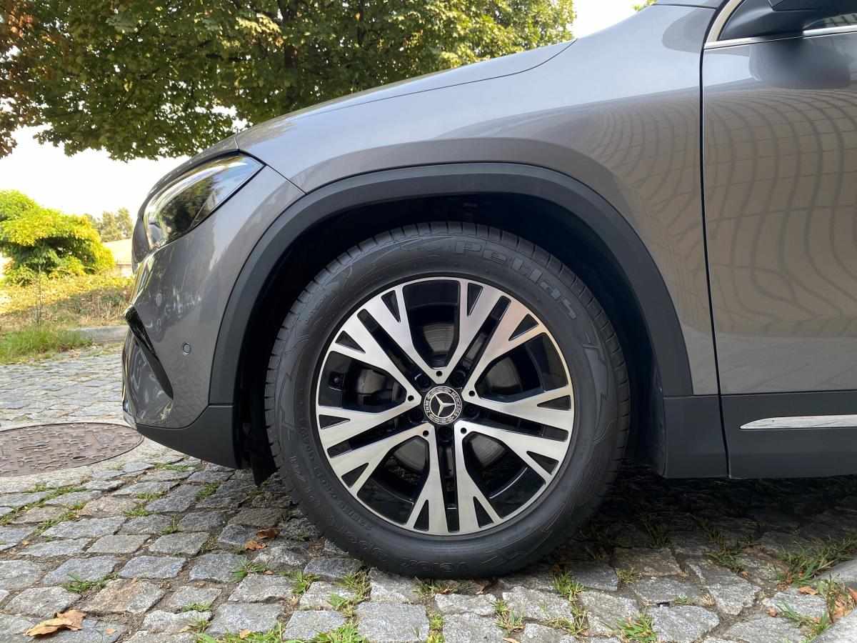 mercedes-benz-gla-2024-gasolina-1332cc