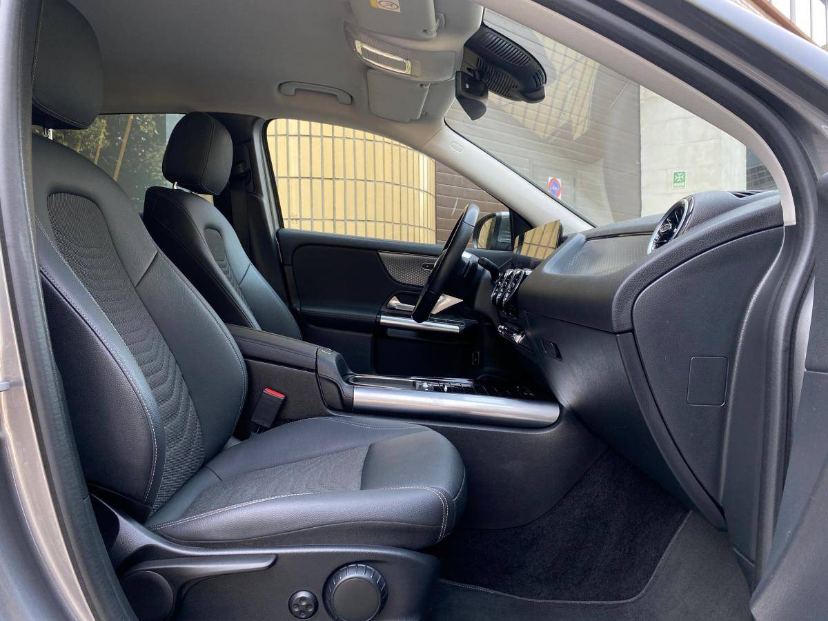 mercedes-benz-gla-2024-gasolina-1332cc