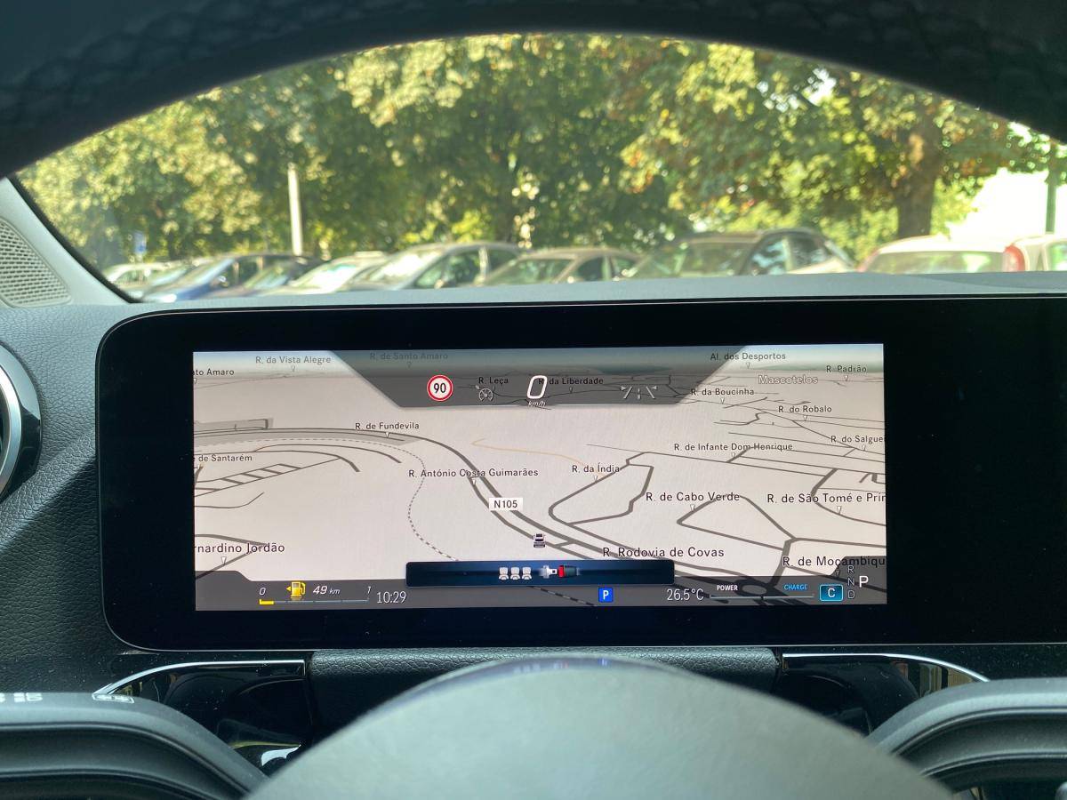 mercedes-benz-gla-2024-gasolina-1332cc
