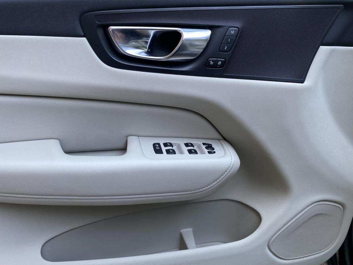 volvo-xc60-2020-hibrido-a-gasolina-1969cc