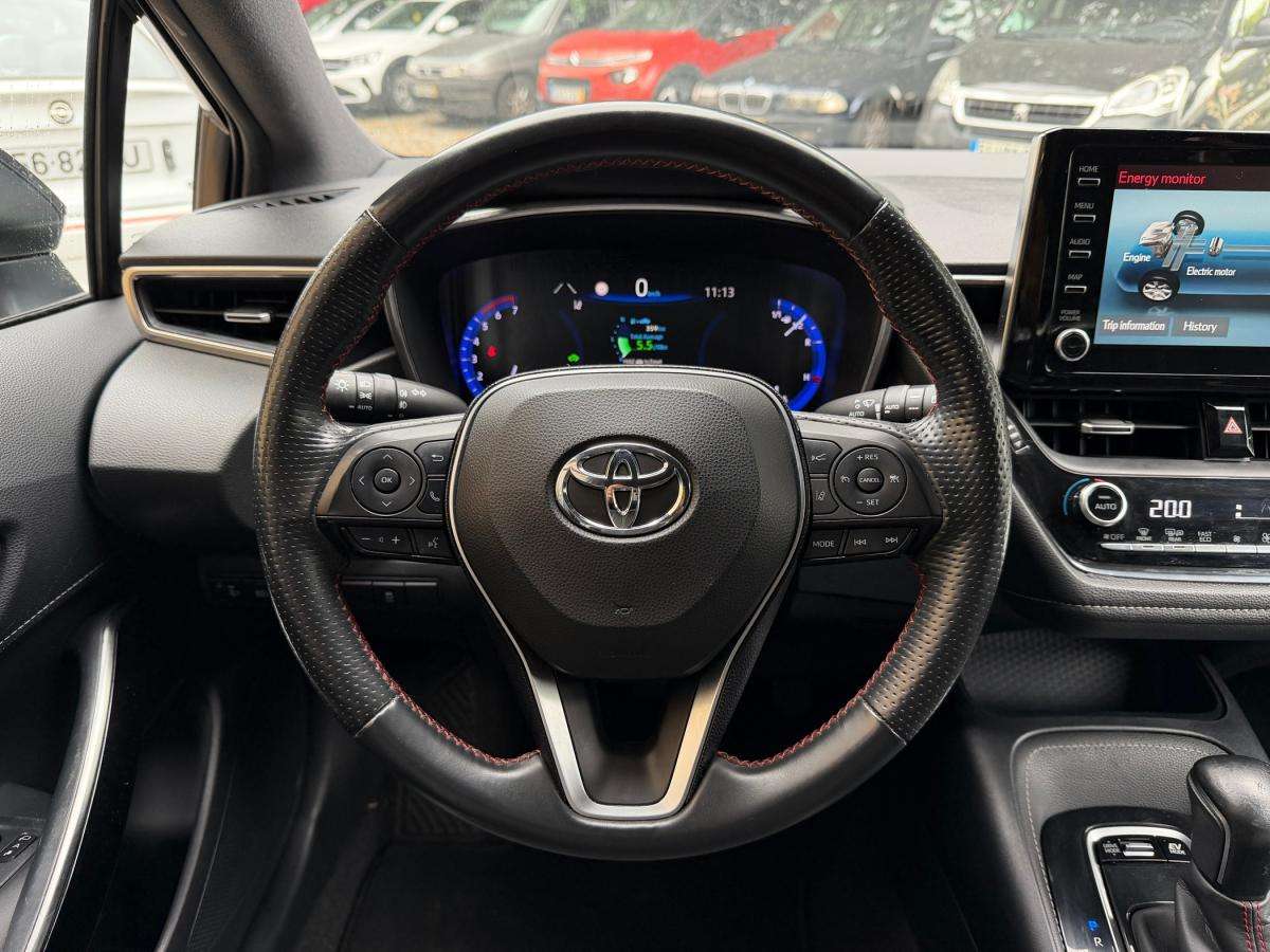 toyota-corolla-2020-hibrido-a-gasolina-1798cc