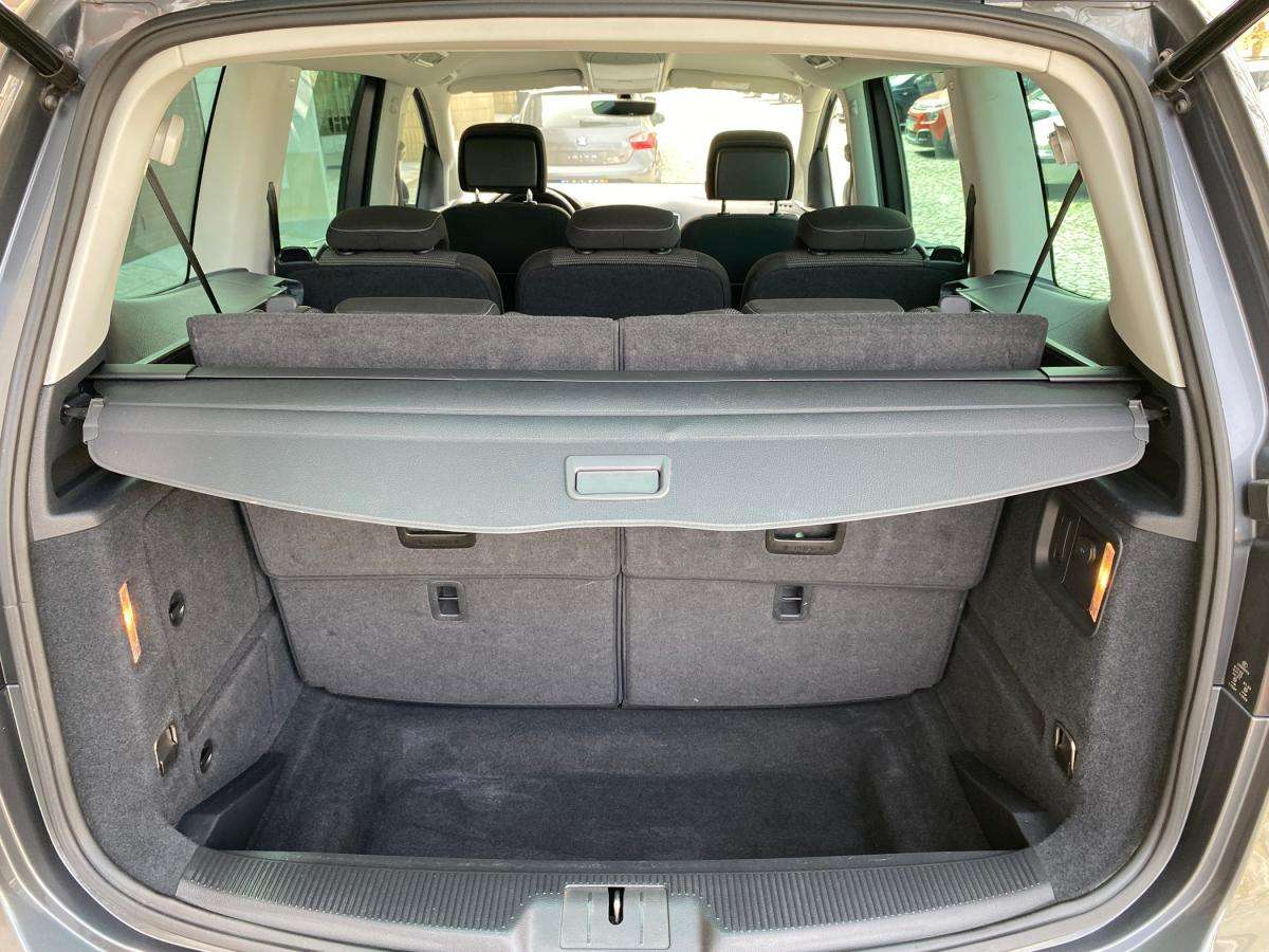 volkswagen-sharan-2016-diesel-1968cc