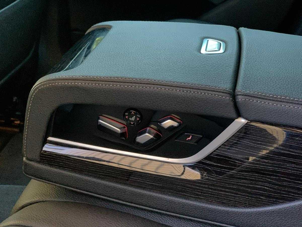 bmw-serie-7-2017-diesel-1995cc