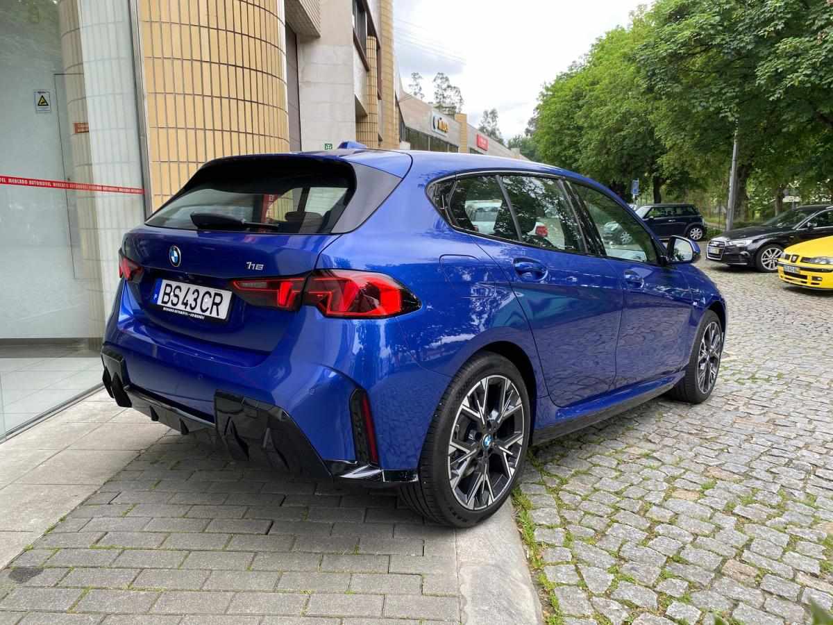 bmw-serie-1-2025-gasolina-1499cc