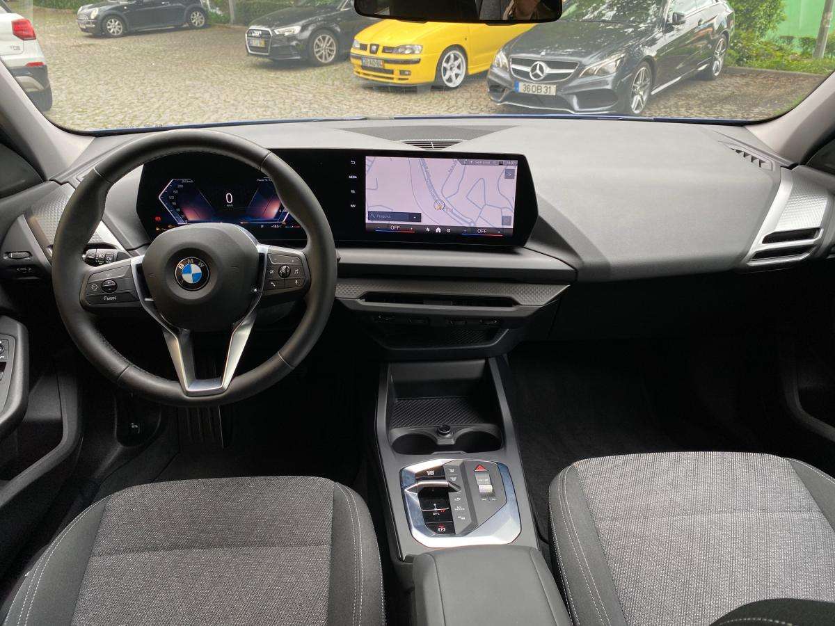 bmw-serie-1-2025-gasolina-1499cc