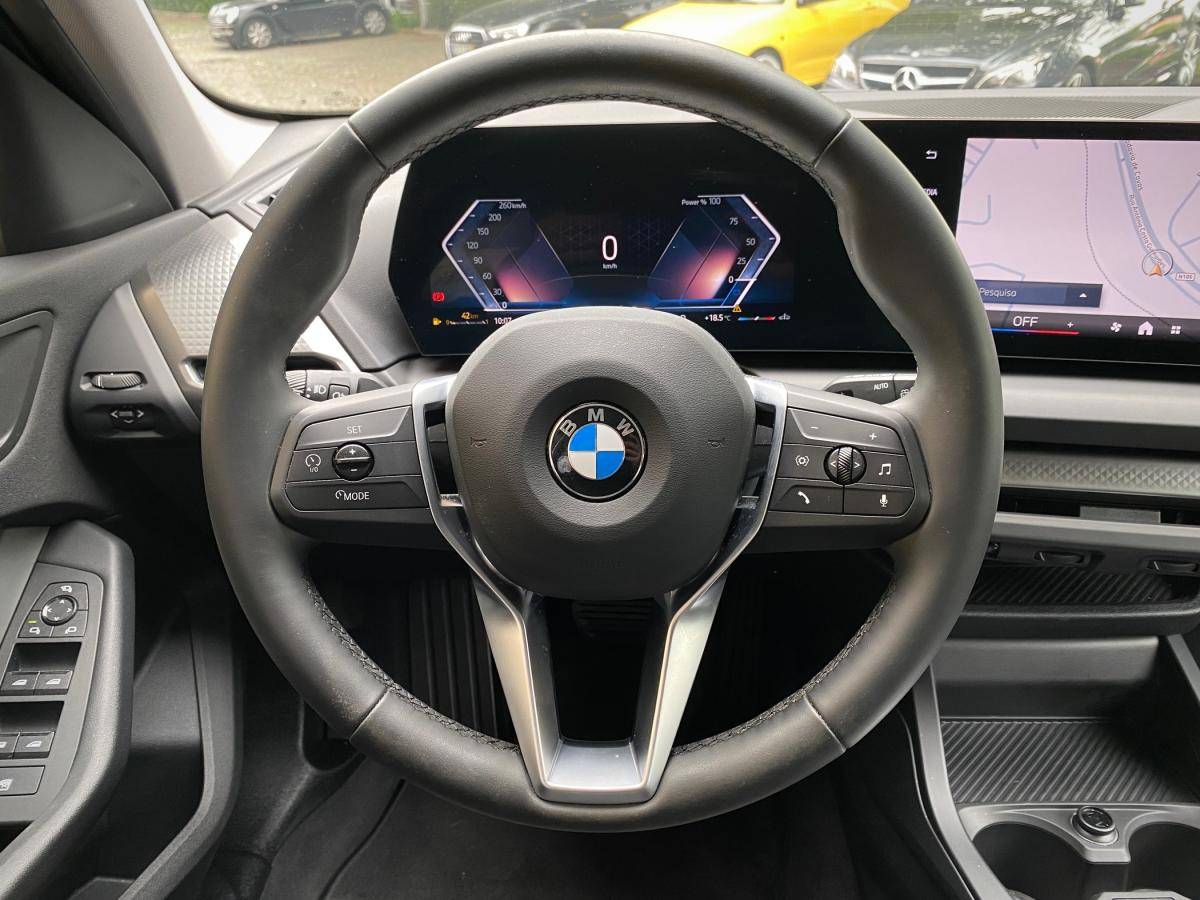 bmw-serie-1-2025-gasolina-1499cc
