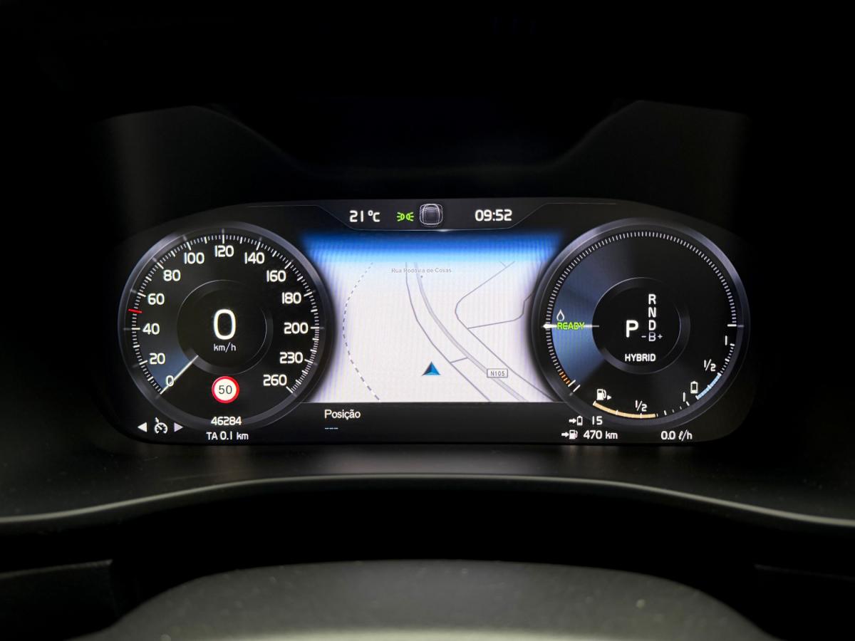 volvo-xc40-2020-hibrido-a-gasolina-1477cc