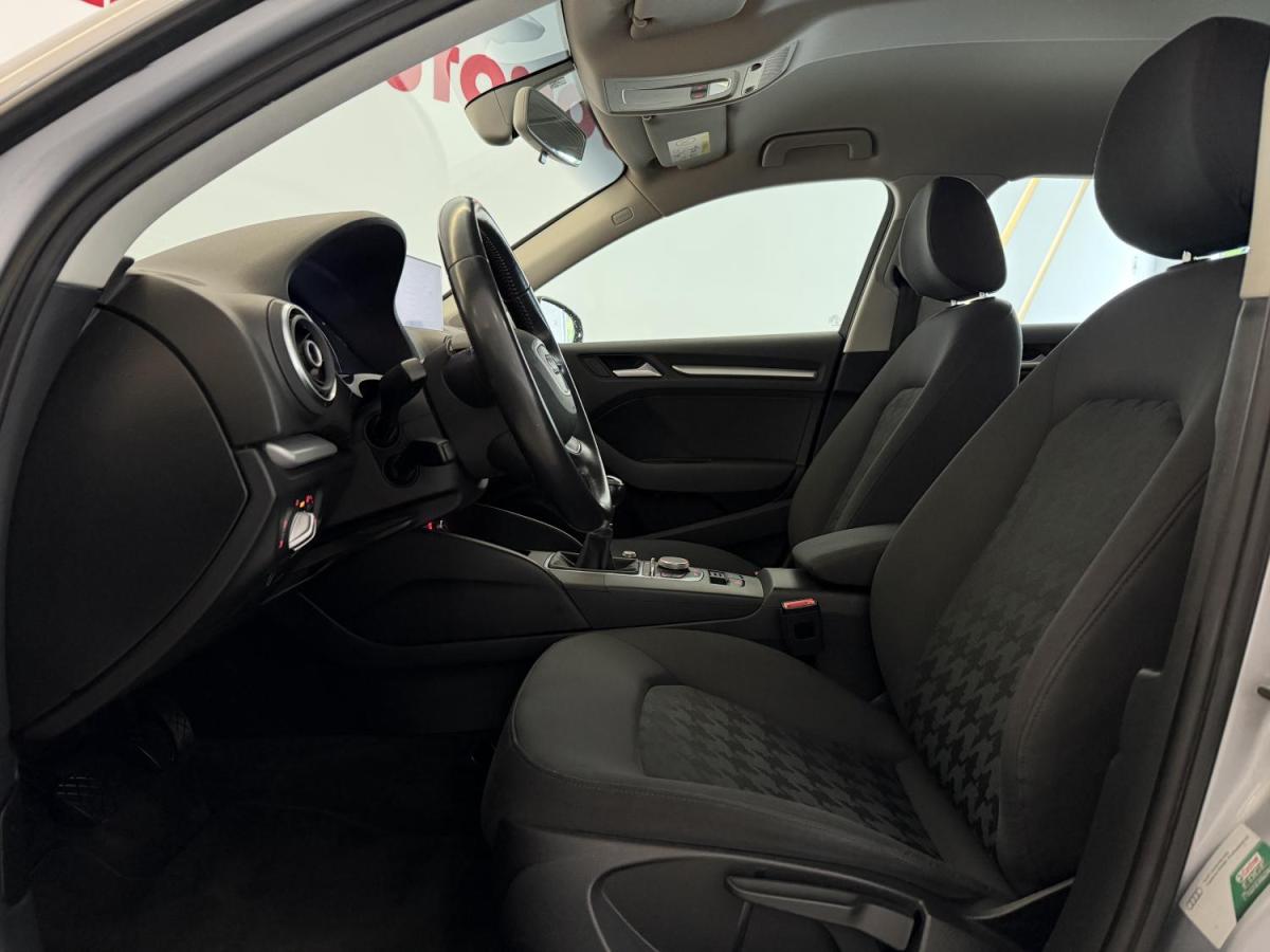 audi-a3-sportback-2016-diesel-1598cc