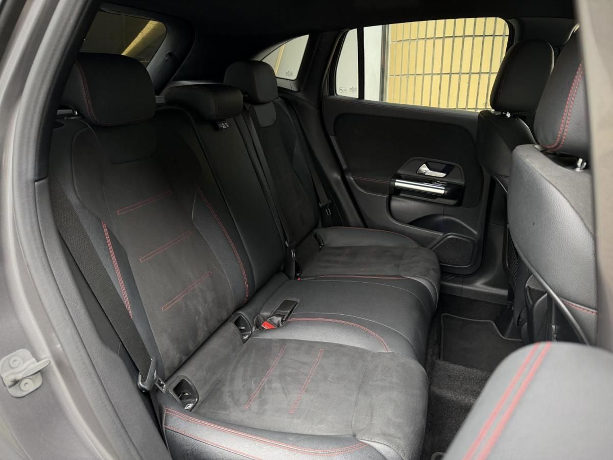 mercedes-benz-gla-2024-gasolina-1332cc