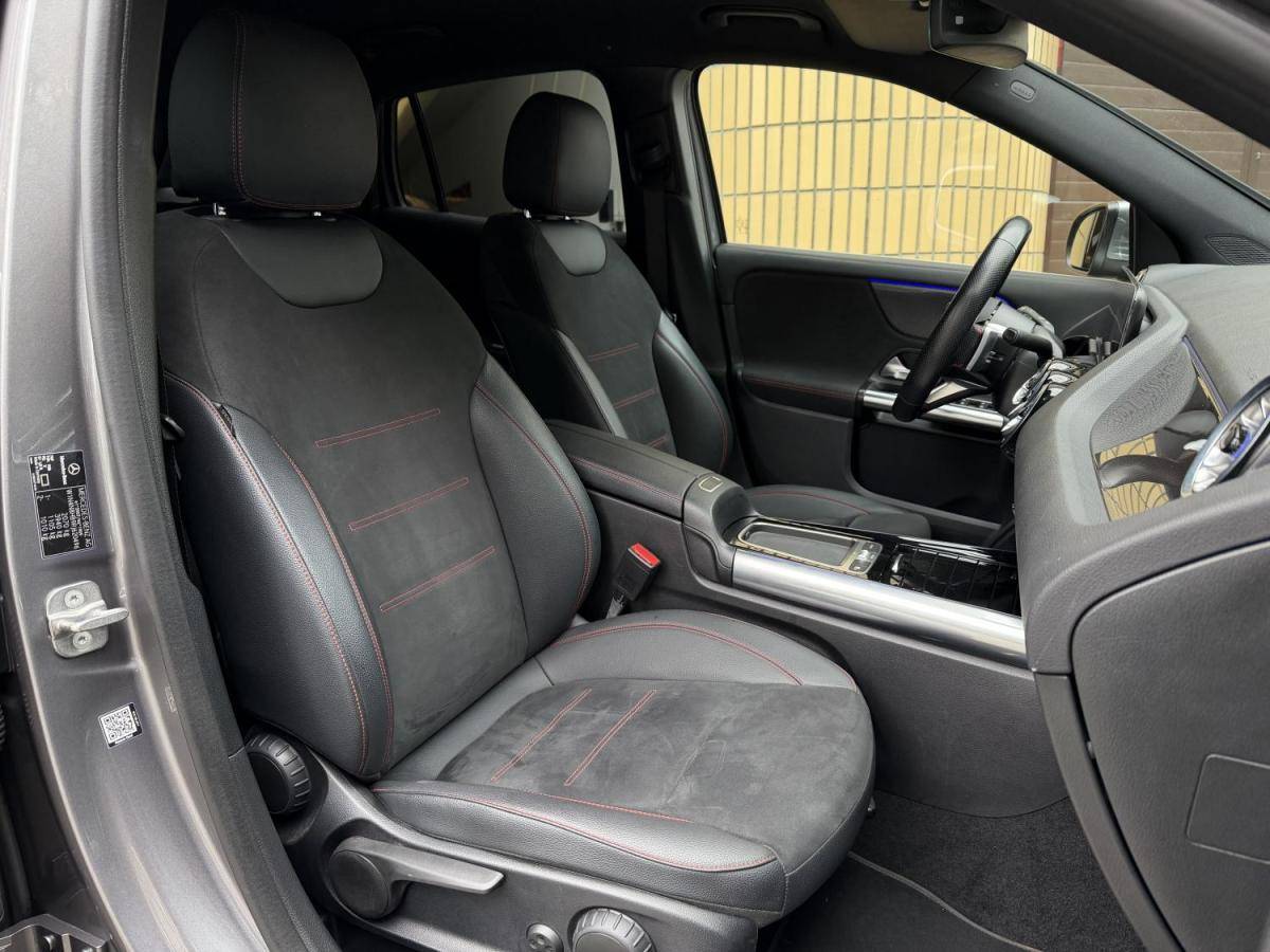 mercedes-benz-gla-2024-gasolina-1332cc