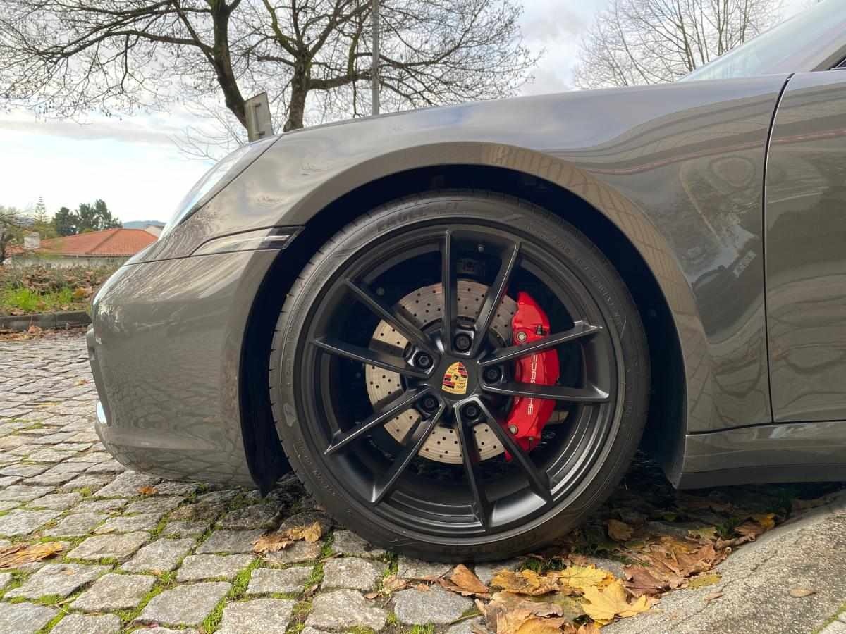 porsche-992-2023-gasolina-2981cc