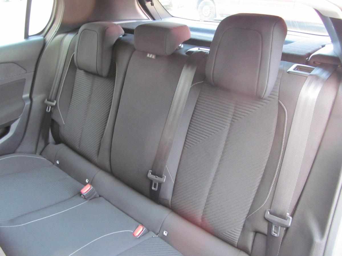 peugeot-308-1-2-puretech-2022-gasolina-1199cc