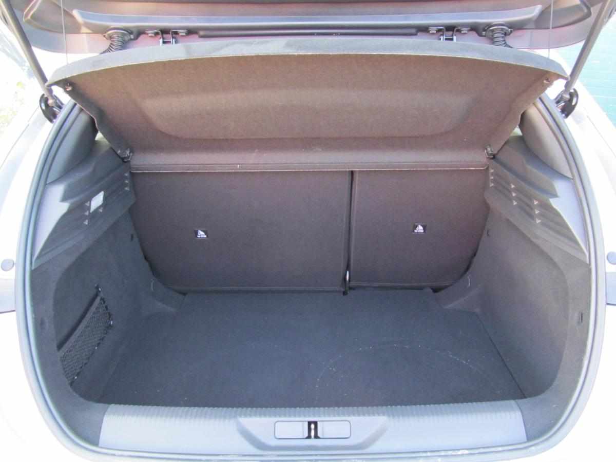peugeot-308-1-2-puretech-2022-gasolina-1199cc