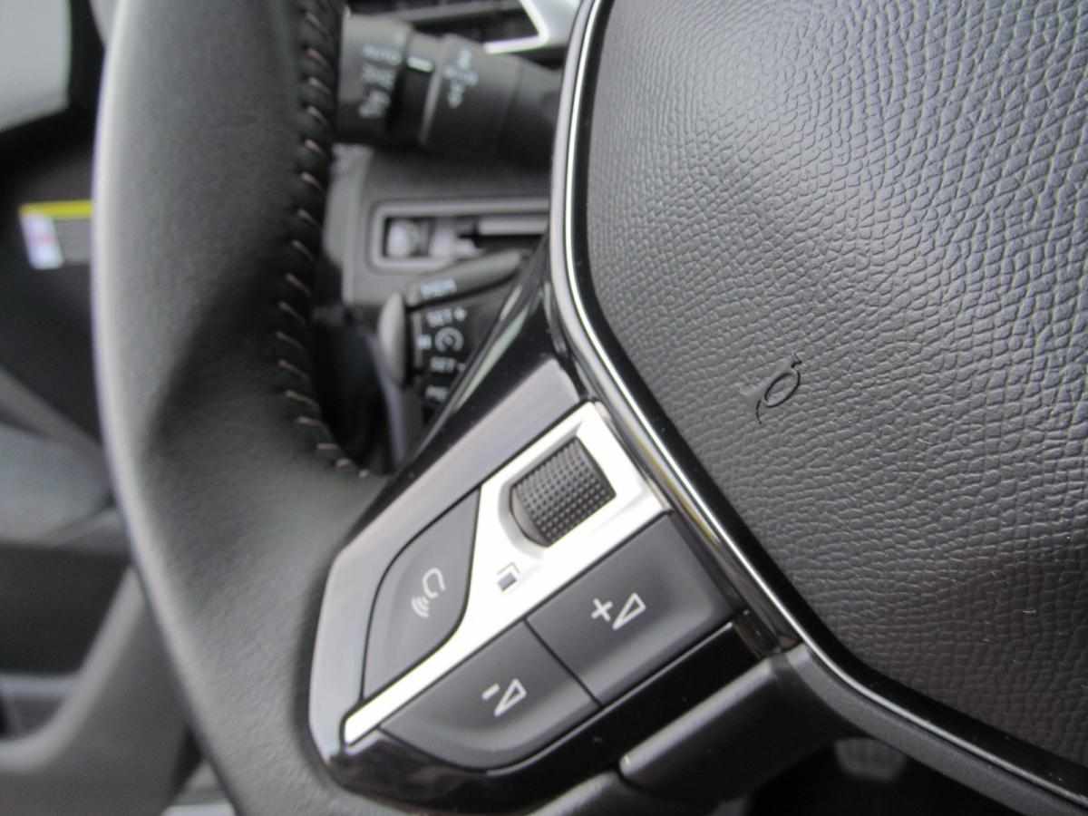 peugeot-3008-1-2-puretech-2019-gasolina-1199cc
