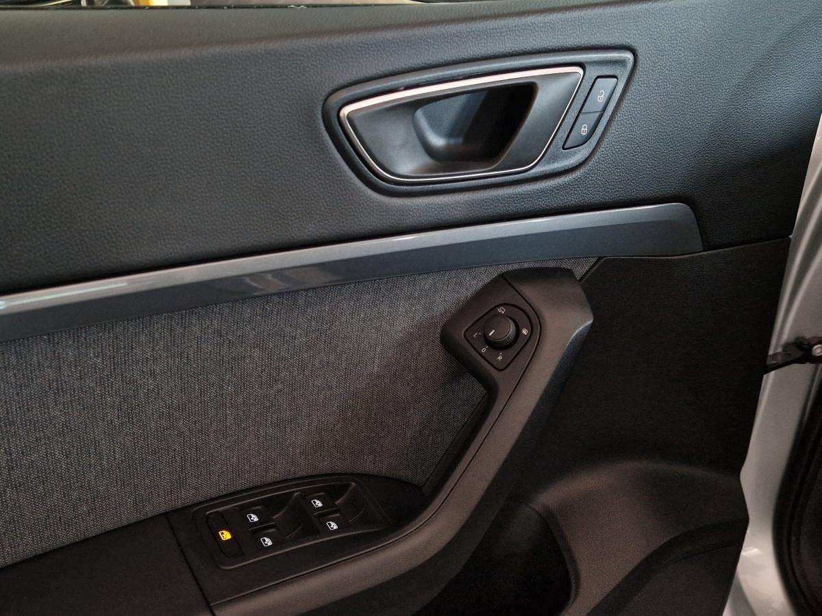 seat-ateca-2024-gasolina-999cc
