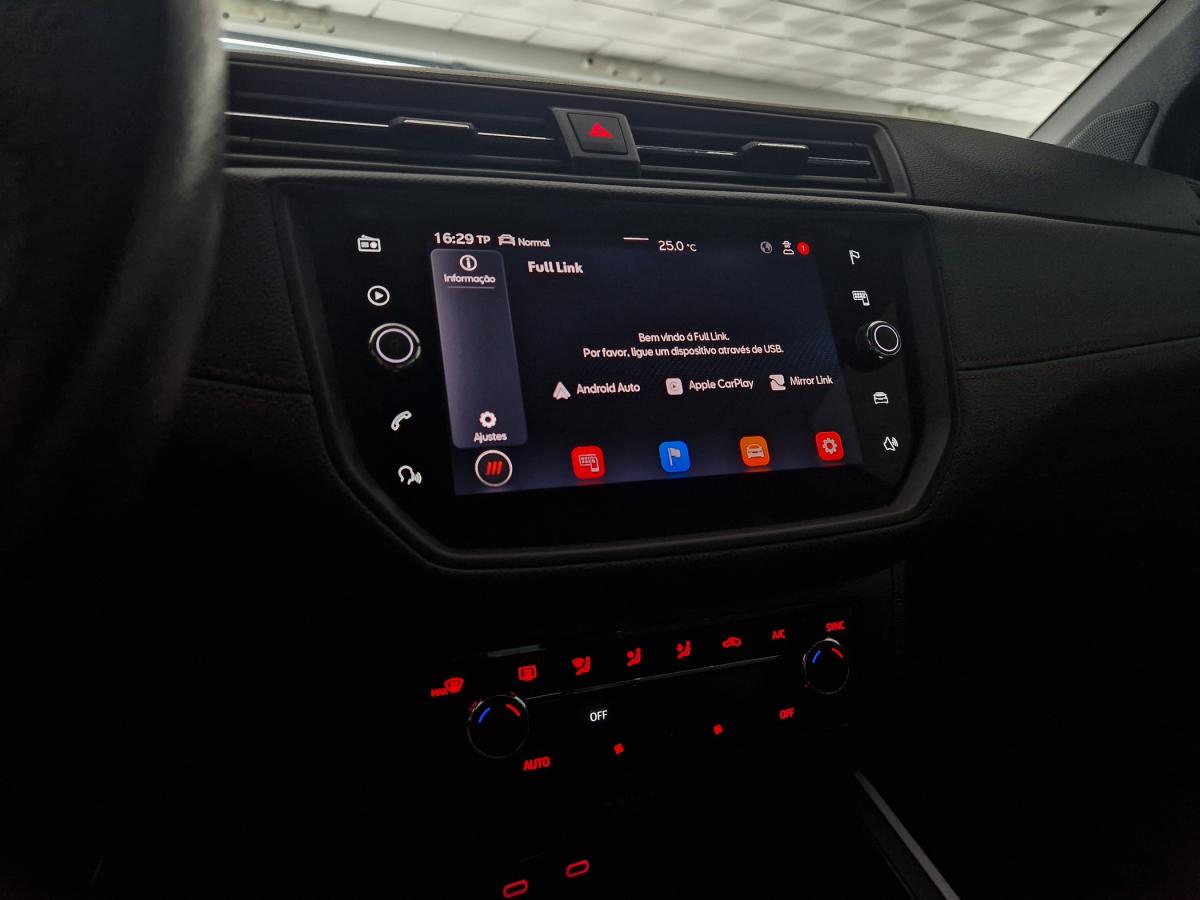 seat-arona-2021-gasolina-999cc