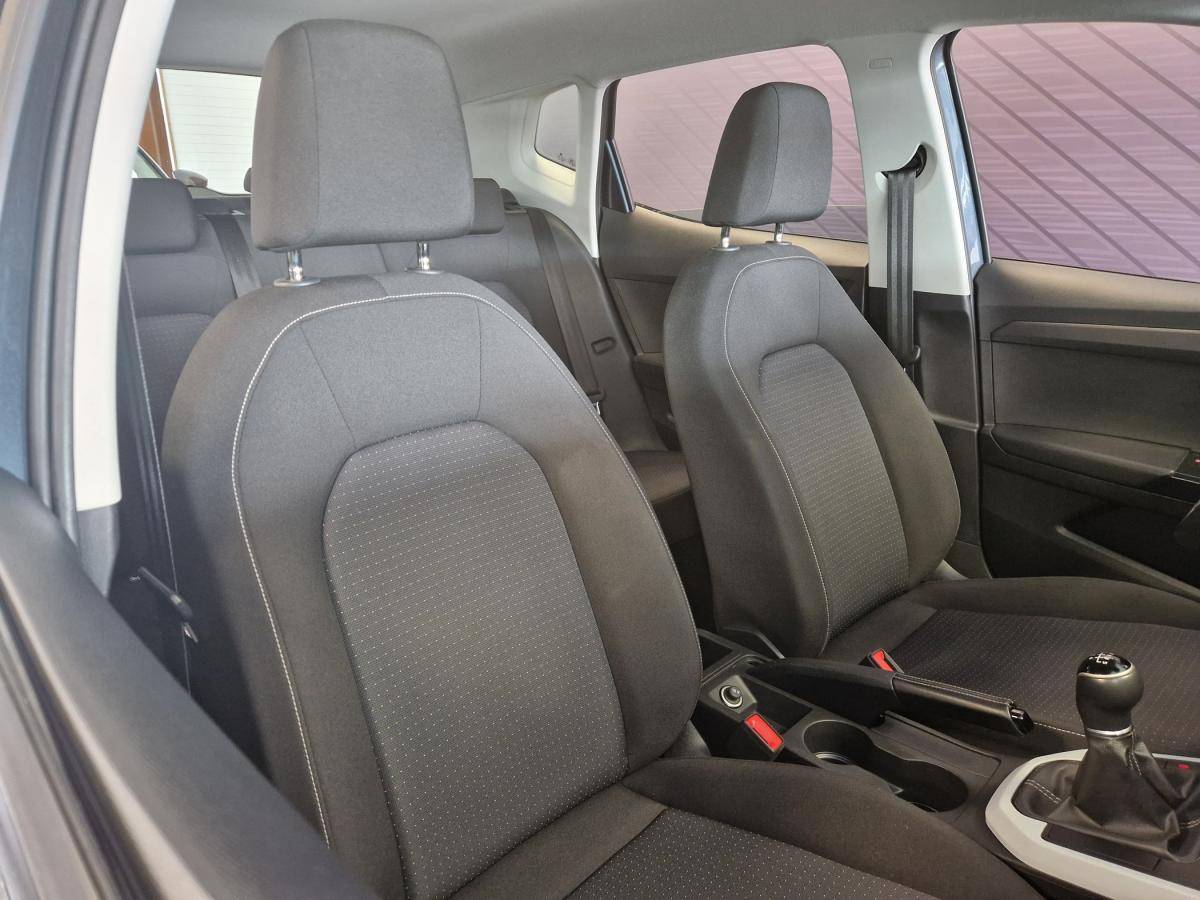 seat-arona-2023-gasolina-999cc