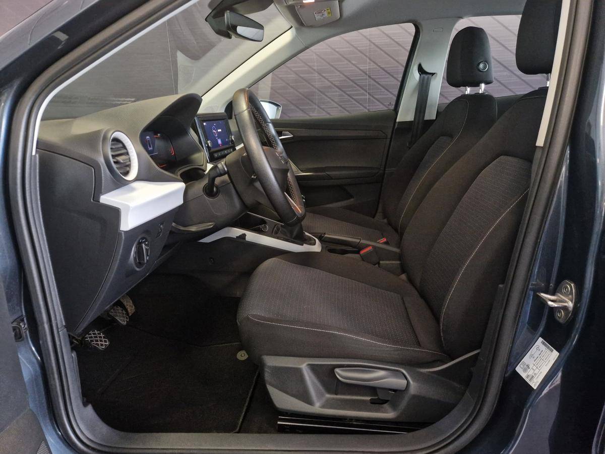 seat-arona-2023-gasolina-999cc