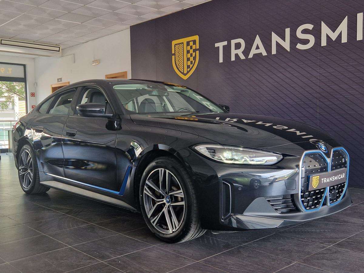 bmw-i4-2024-eletrico-500cc