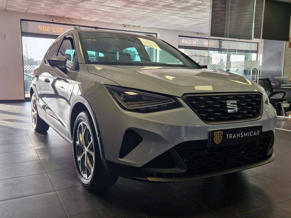 seat-arona-2022-gasolina-999cc