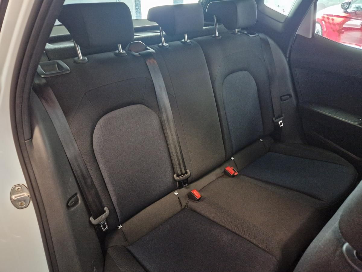 seat-arona-2022-gasolina-999cc