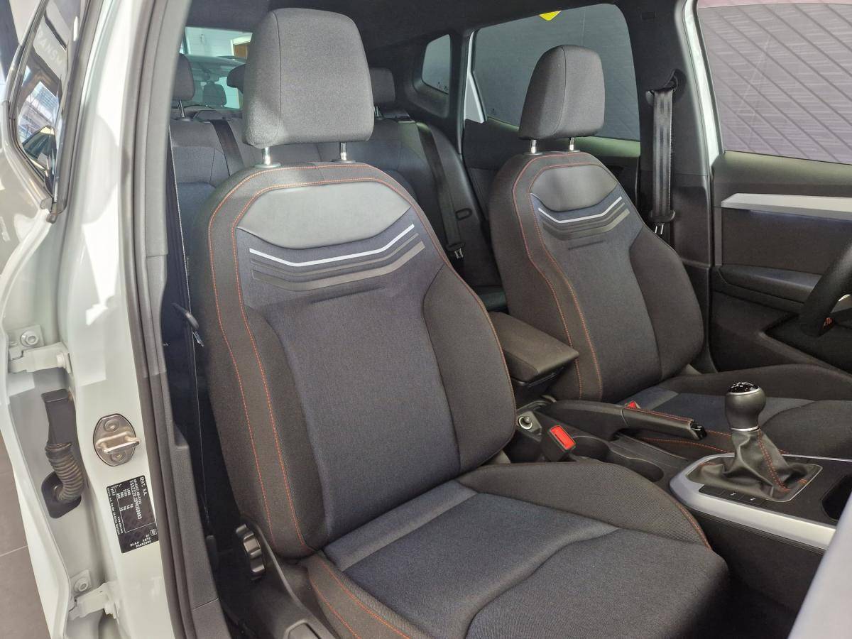 seat-arona-2022-gasolina-999cc