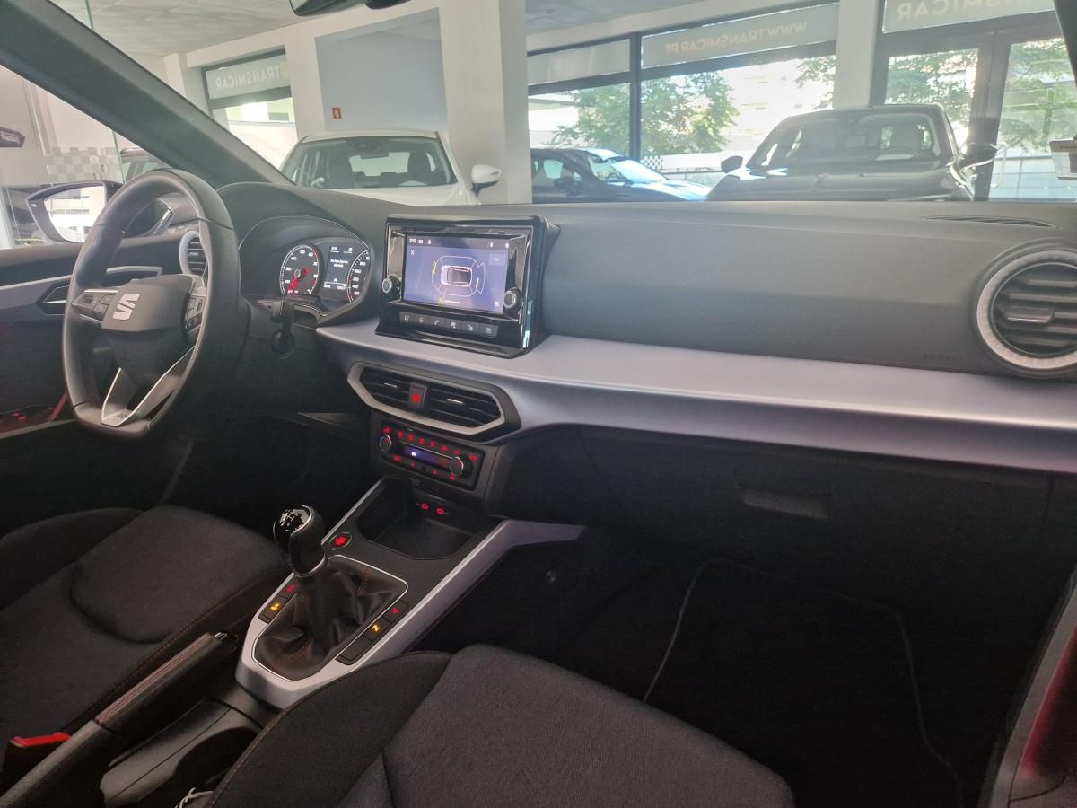seat-arona-2022-gasolina-999cc