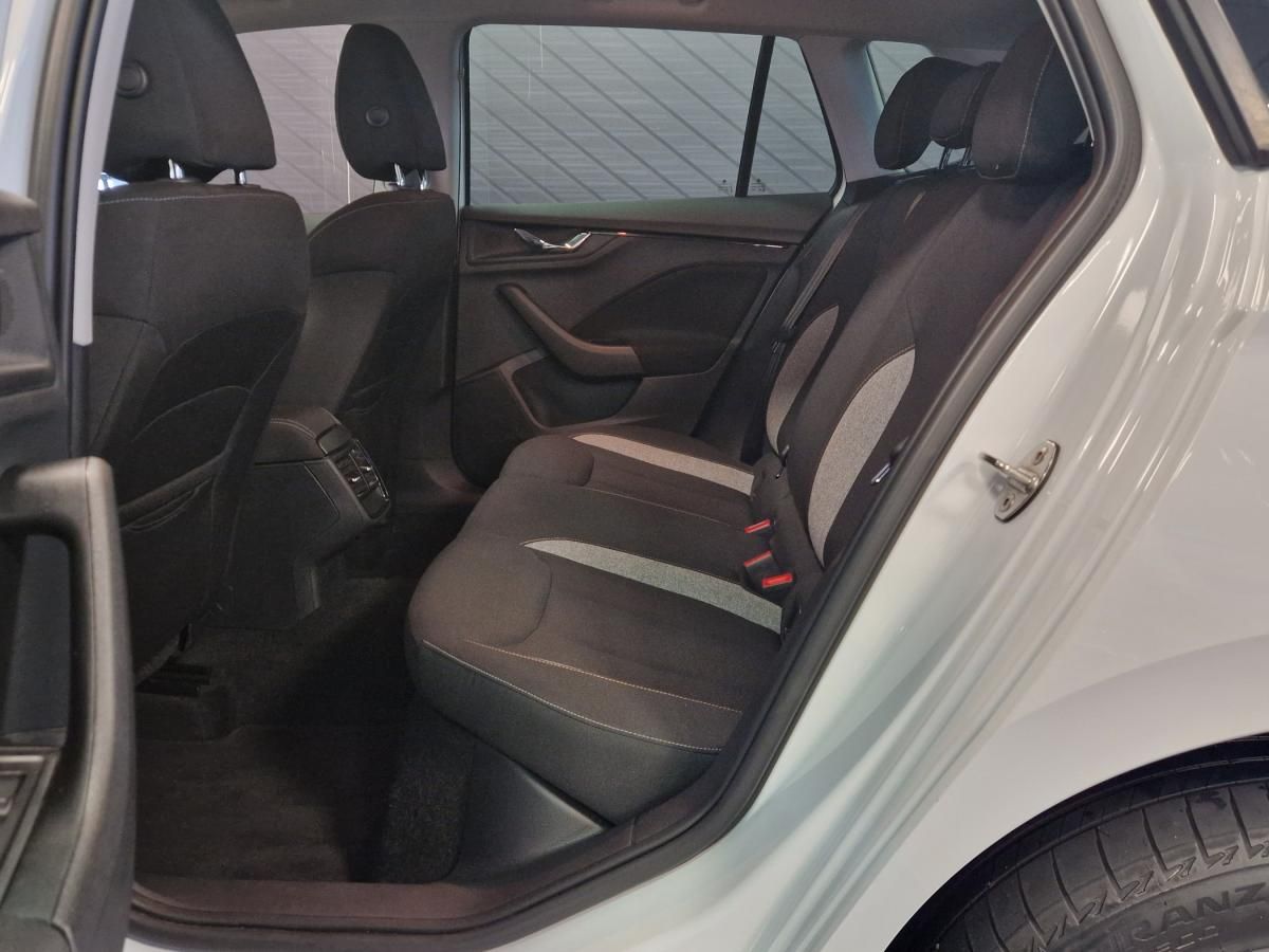 skoda-kamiq-2024-gasolina-999cc