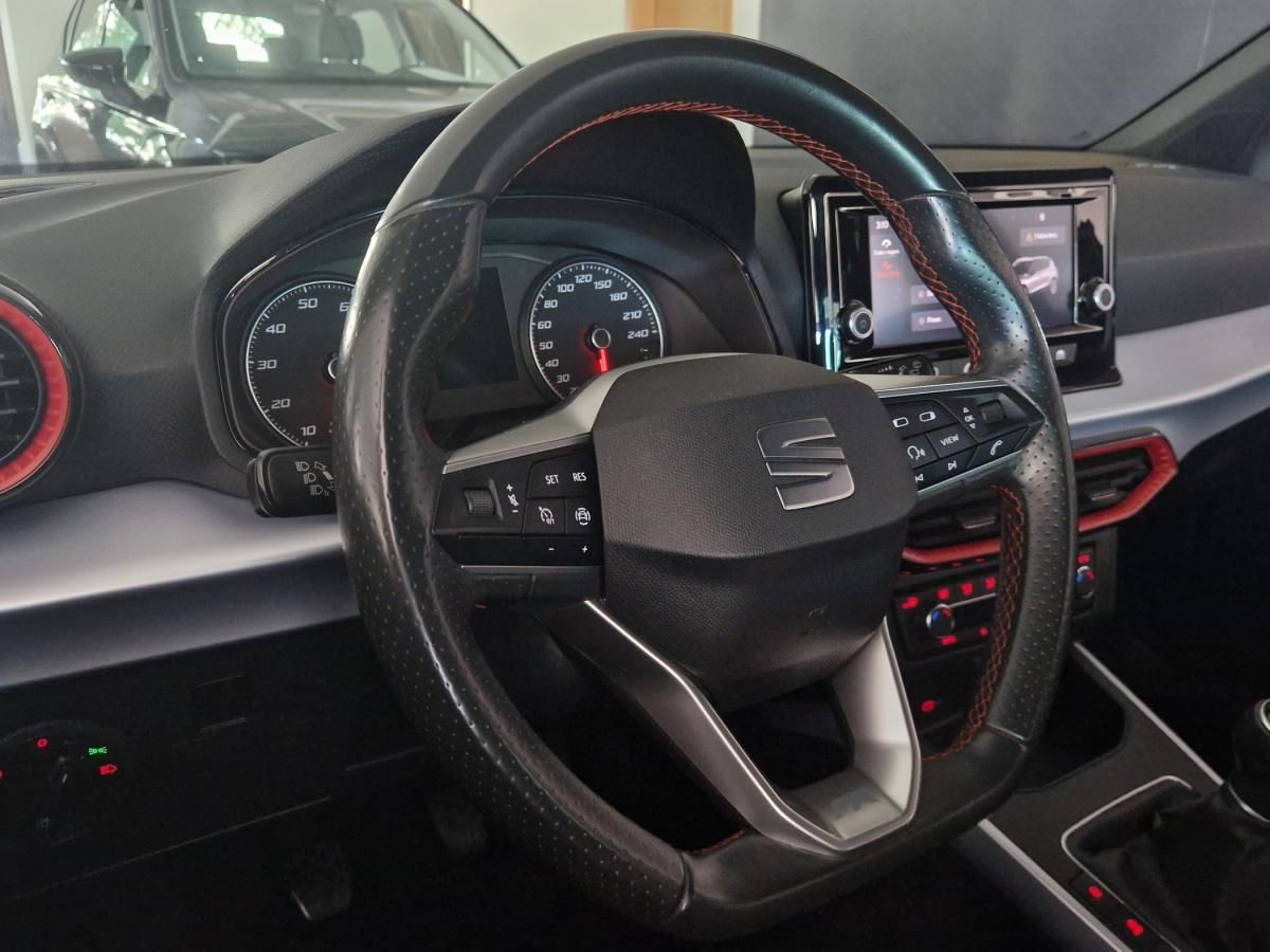 seat-arona-2021-gasolina-999cc
