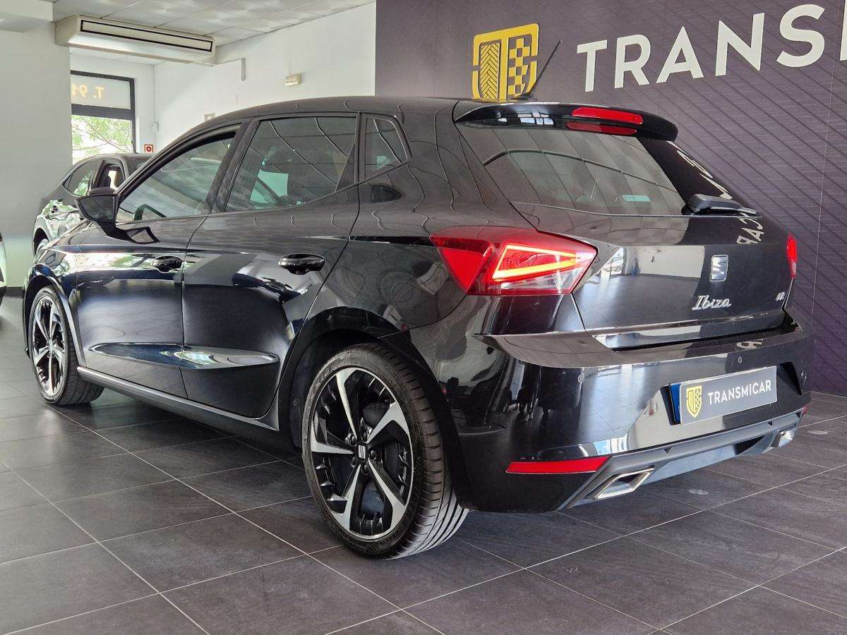 seat-ibiza-2023-gasolina-999cc