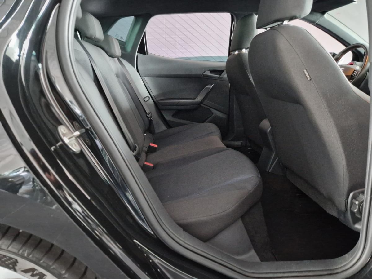 seat-ibiza-2023-gasolina-999cc