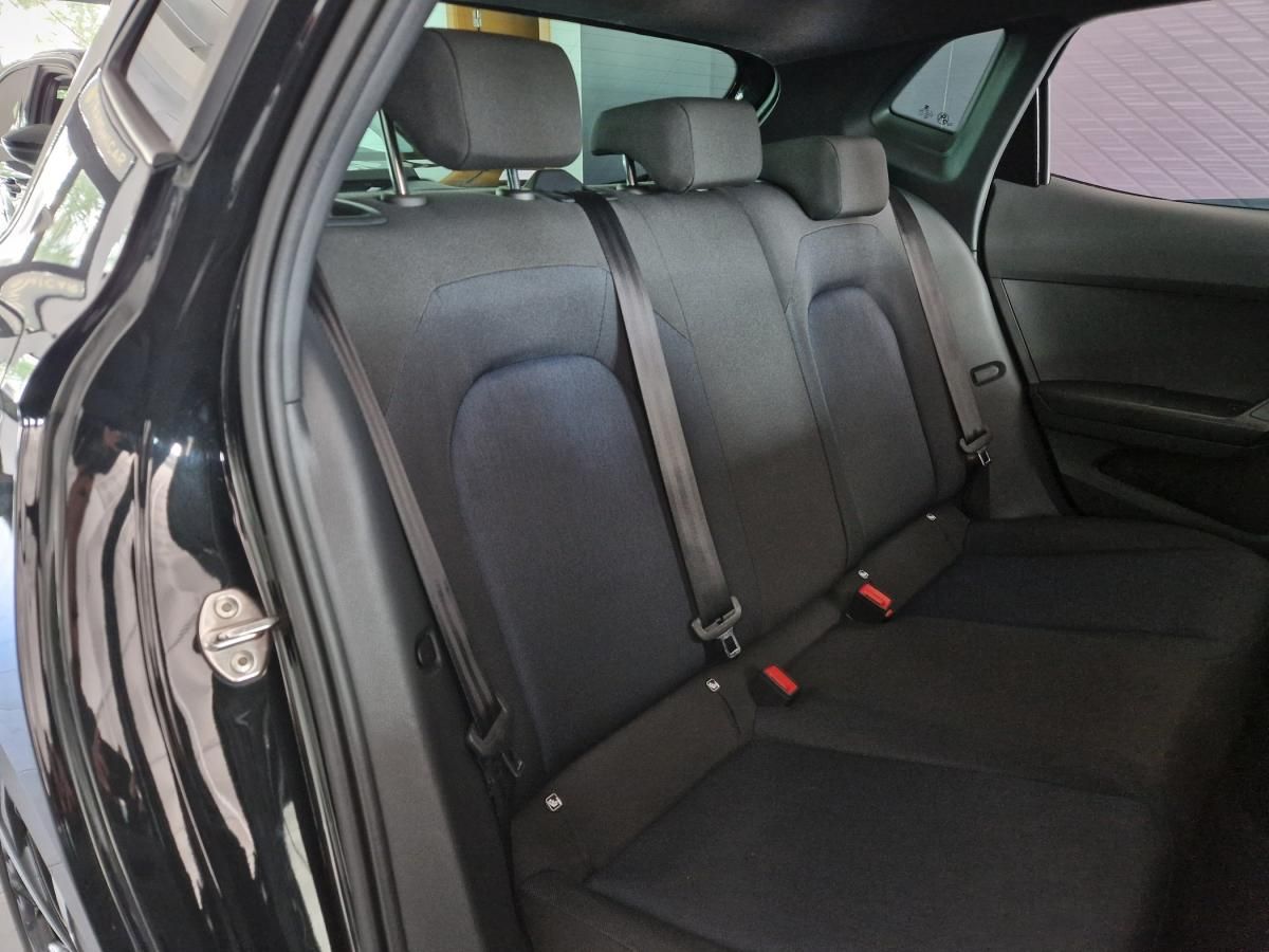 seat-ibiza-2023-gasolina-999cc