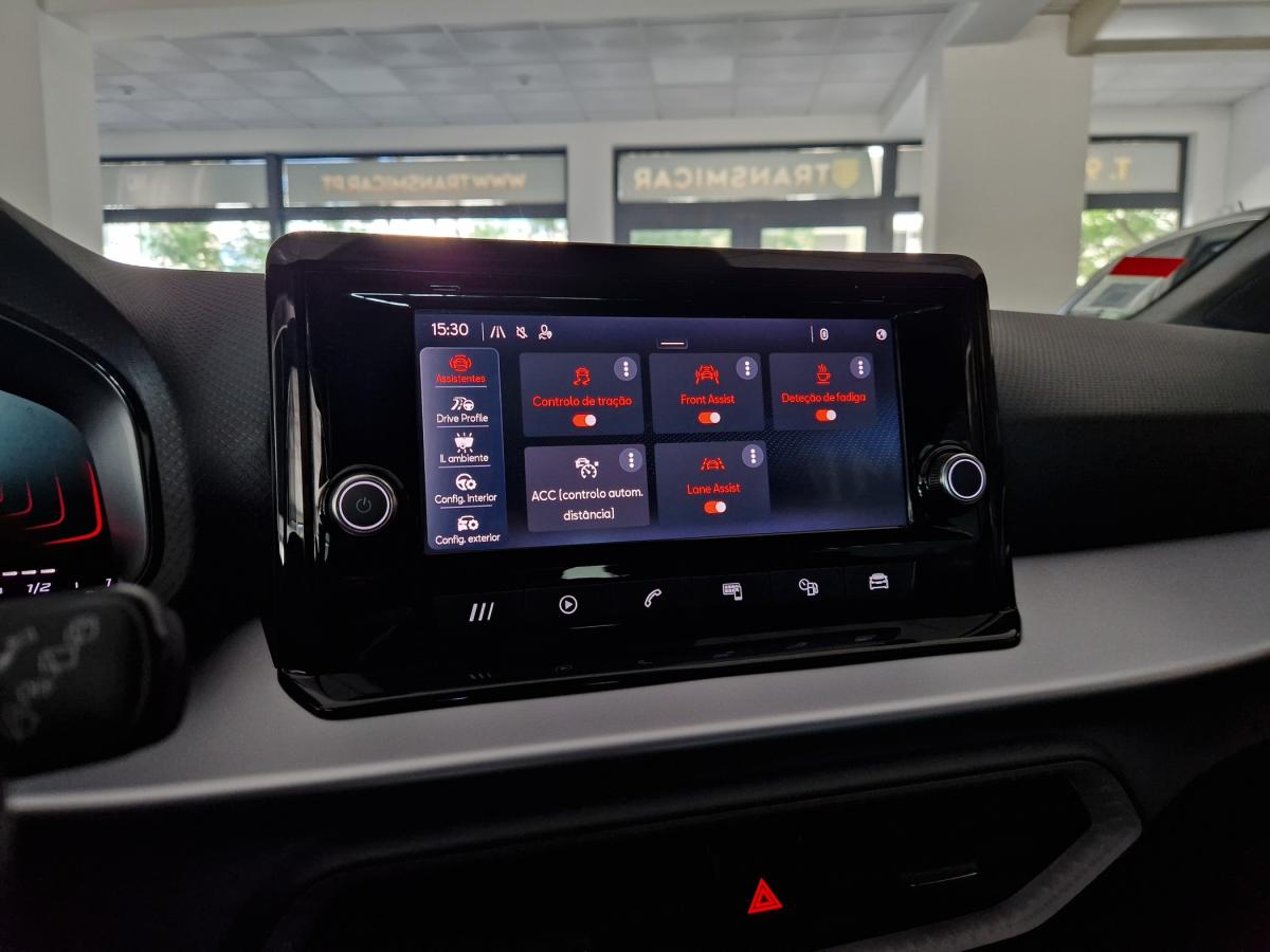 seat-ibiza-2023-gasolina-999cc