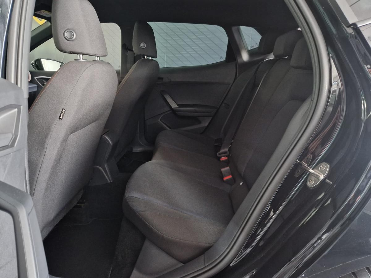 seat-ibiza-2023-gasolina-999cc