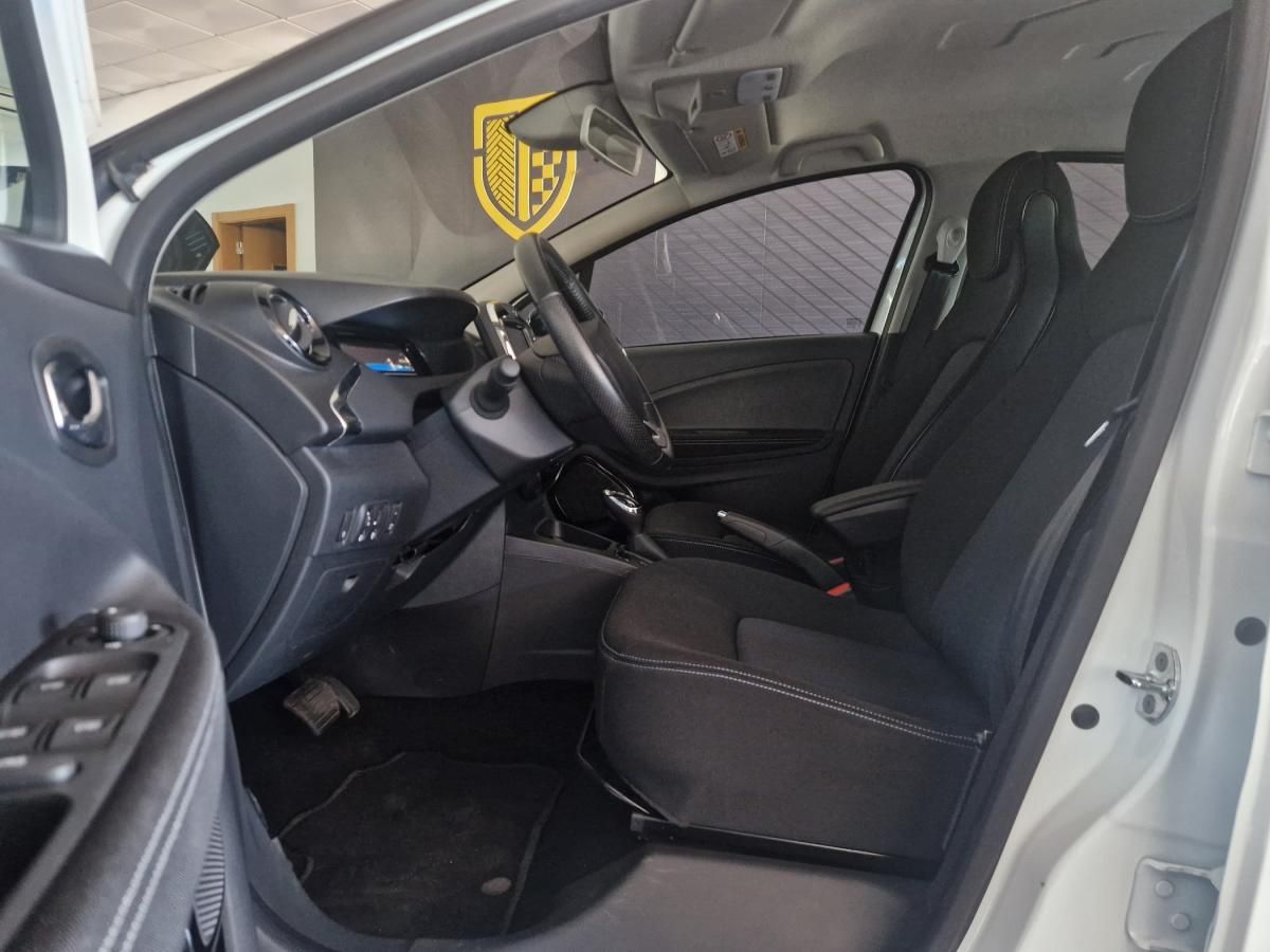 renault-zoe-2020-eletrico-0cc