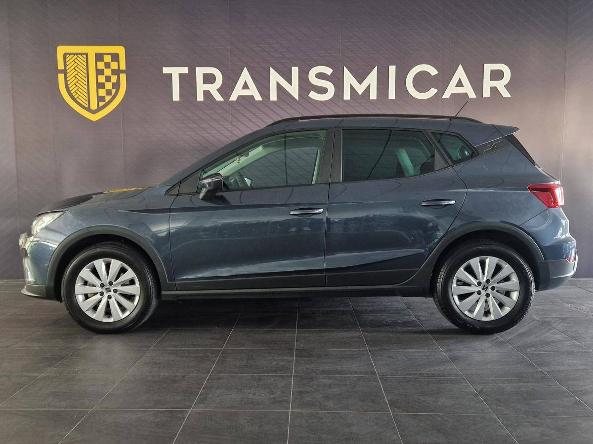 seat-arona-2023-gasolina-999cc