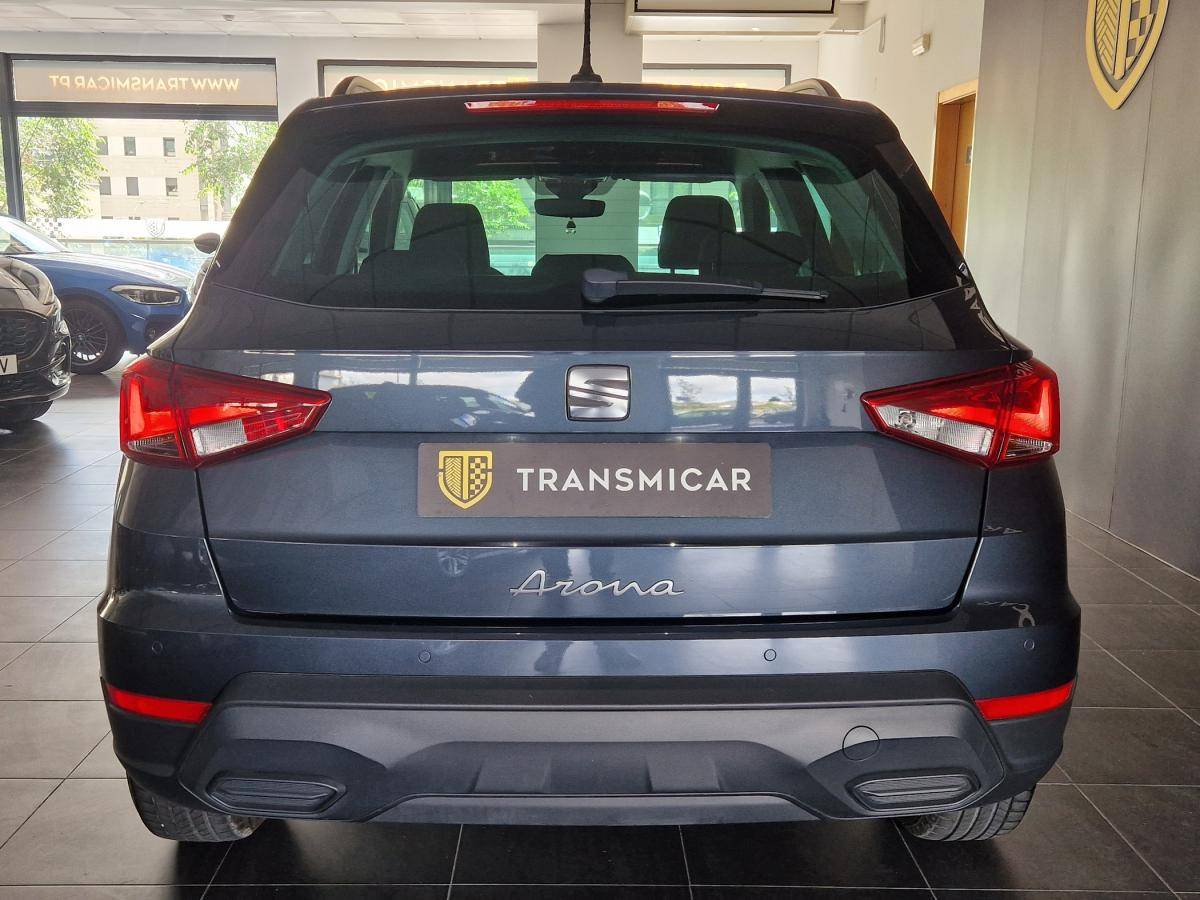 seat-arona-2023-gasolina-999cc