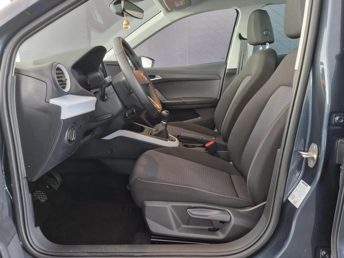 seat-arona-2023-gasolina-999cc