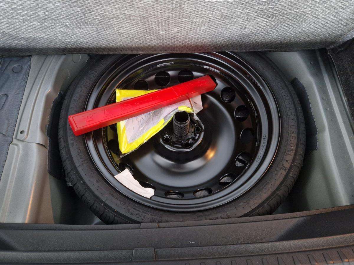seat-arona-2023-gasolina-999cc