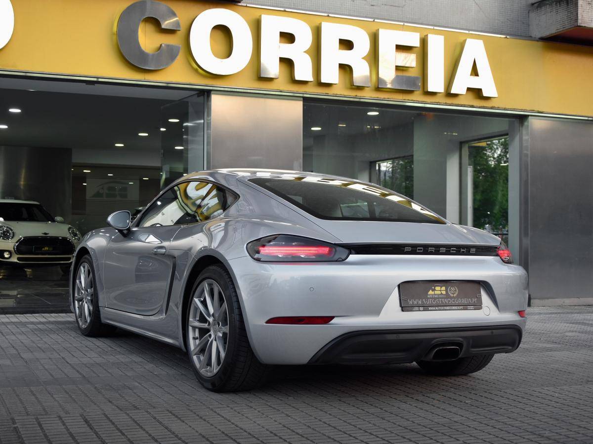 porsche-718-2018-gasolina-1988cc