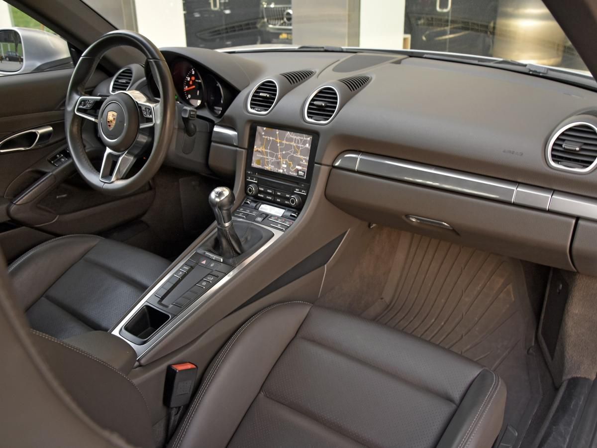 porsche-718-2018-gasolina-1988cc