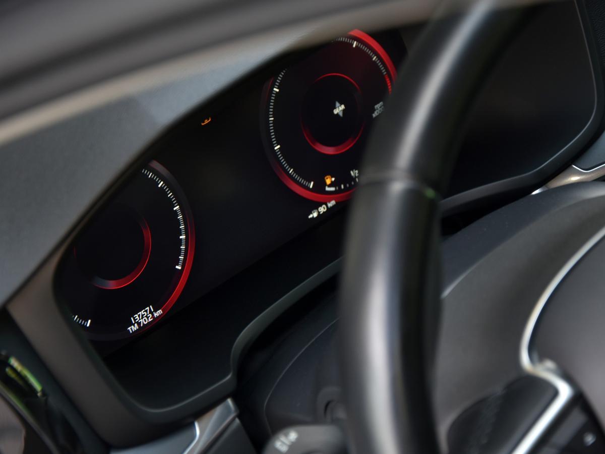 volvo-v60-2019-diesel-1969cc