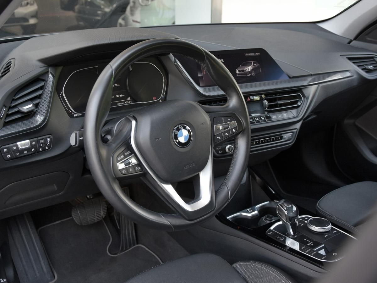bmw-serie-1-2019-diesel-1496cc