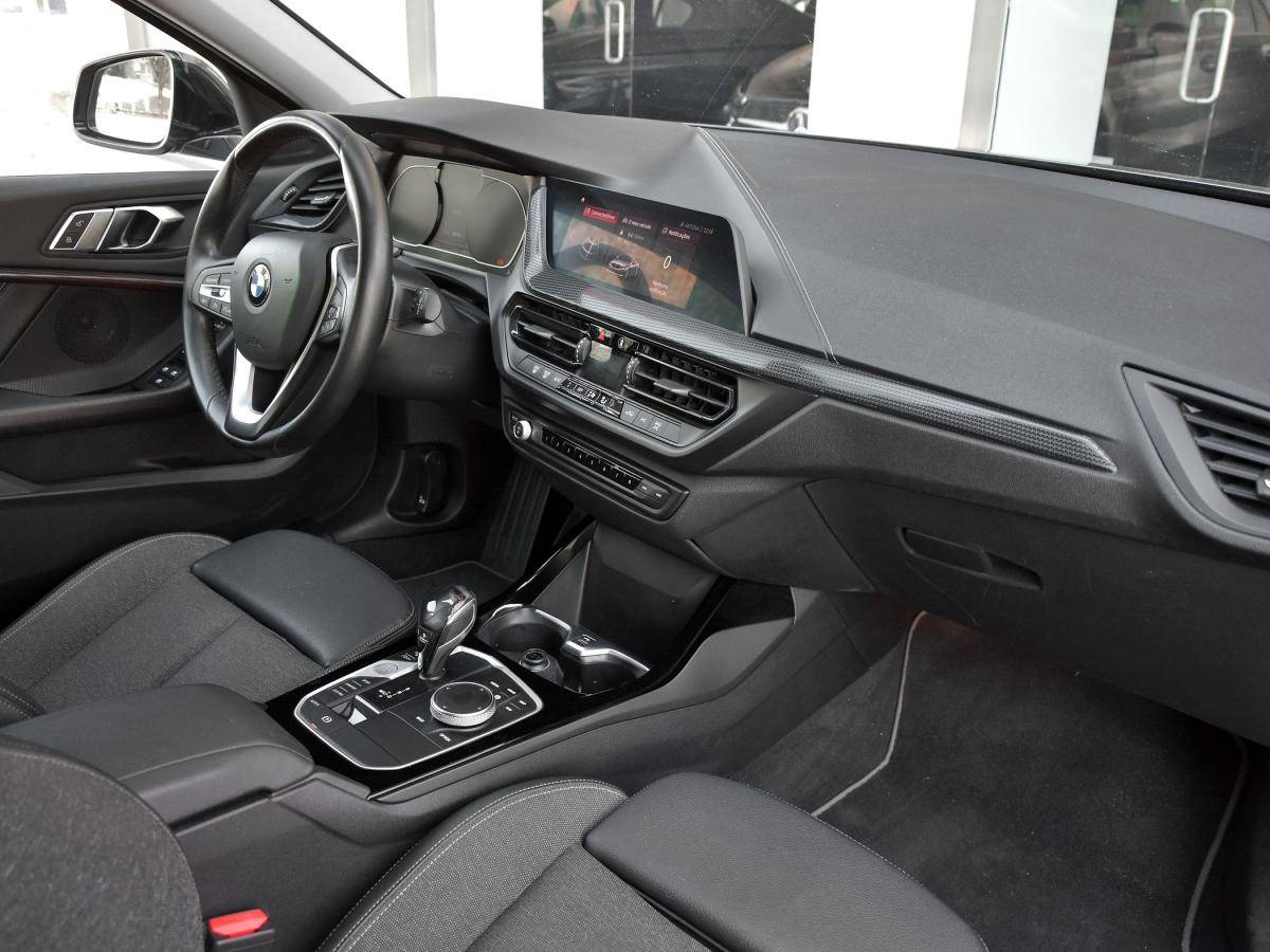bmw-serie-1-2019-diesel-1496cc
