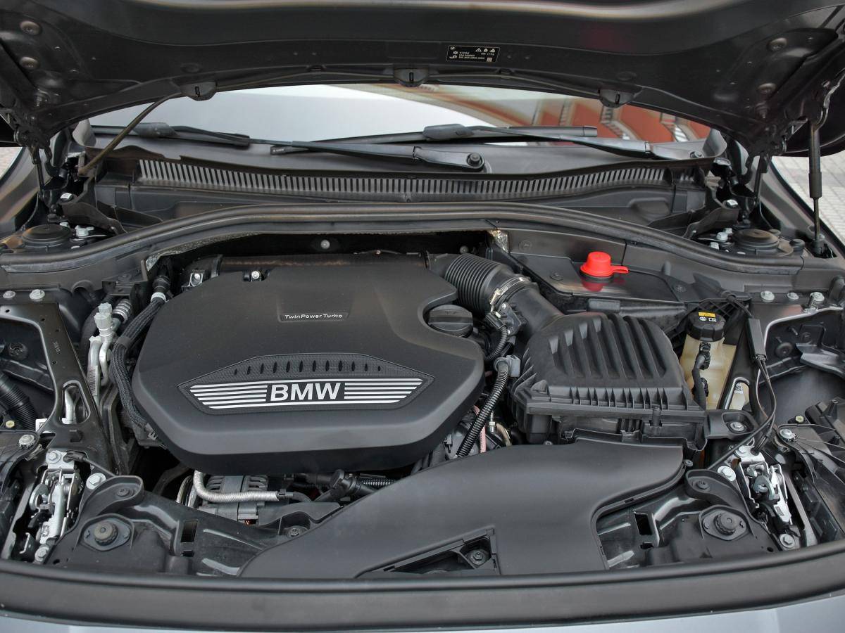 bmw-serie-1-2019-diesel-1496cc