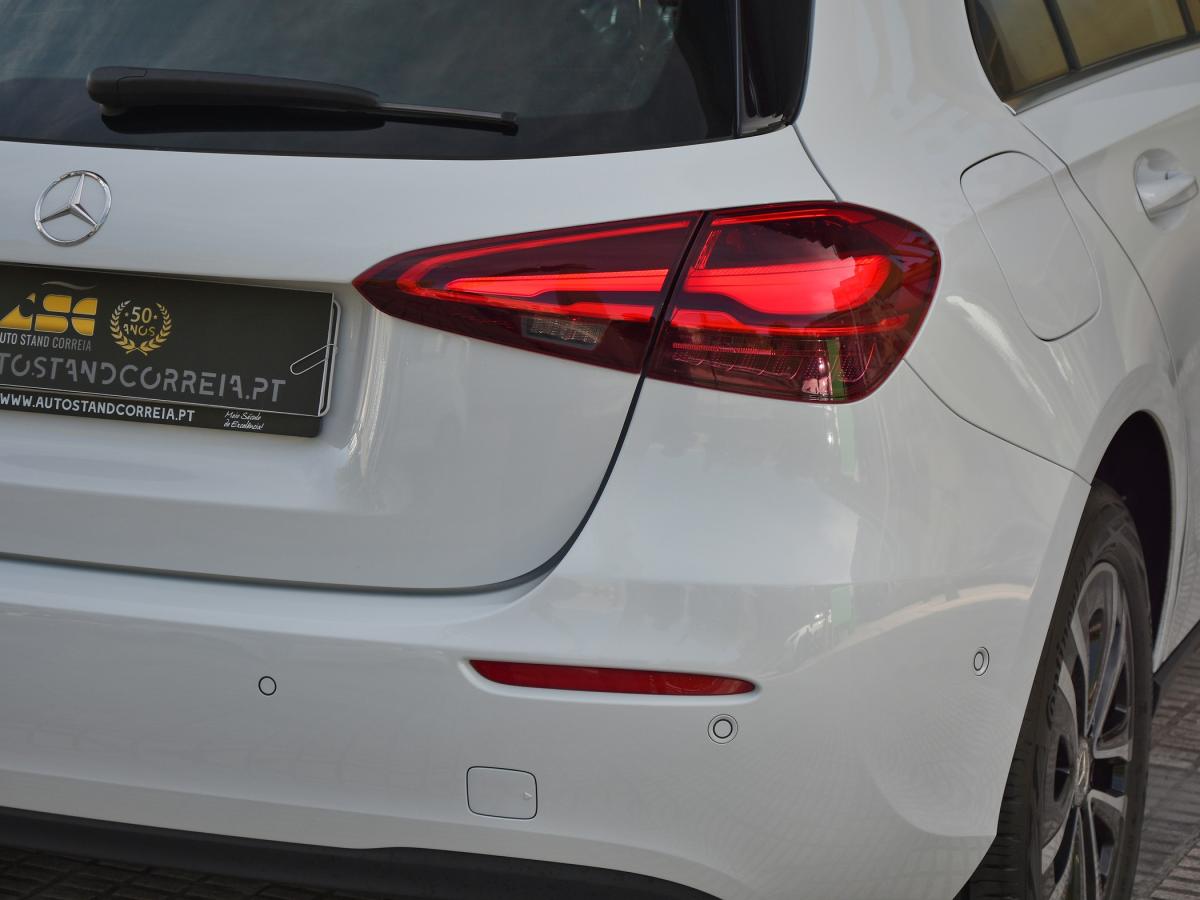 mercedes-benz-classe-a-2024-hibrido-a-gasolina-1332cc