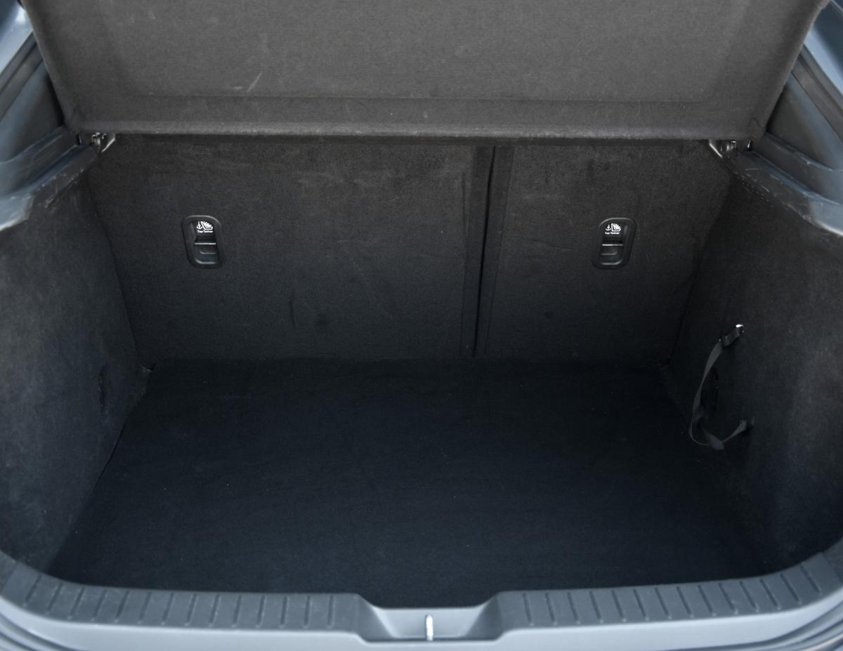 mazda-cx-30-2020-diesel-1759cc