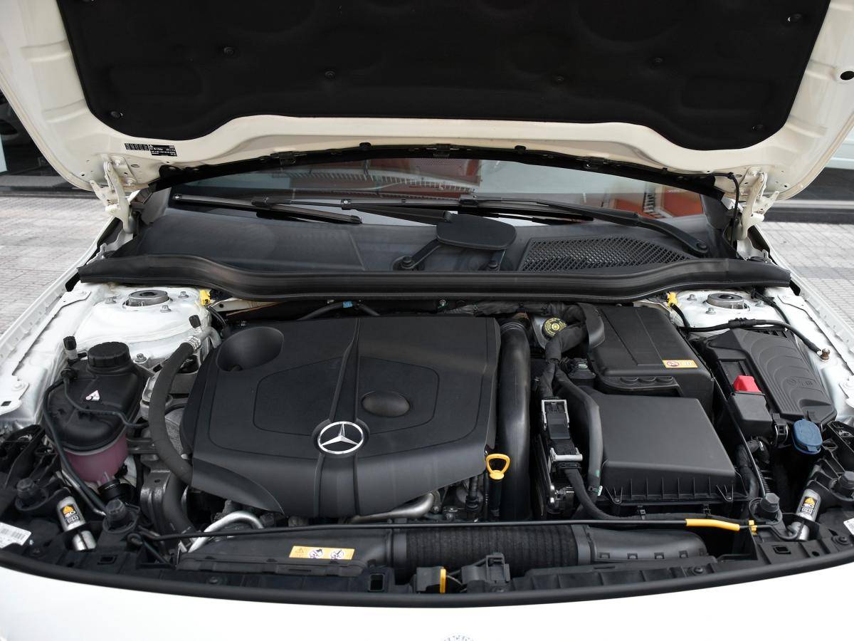 mercedes-benz-gla-2015-diesel-2143cc